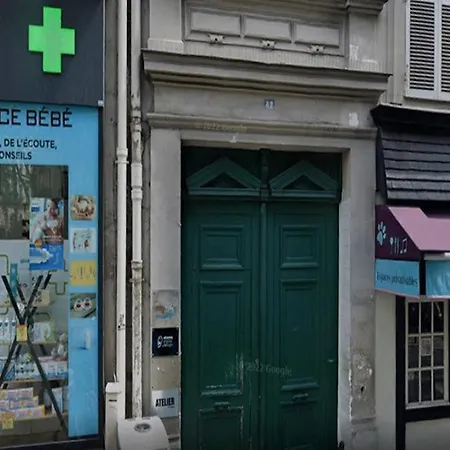 Montmartre Superbe Studio Paris Free Netflix-3